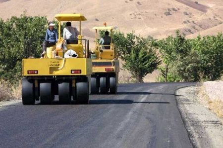 در یکسال گذشته ۱۰۵ کیلومتر راه روستایی در استان کرمان آسفالت شده است