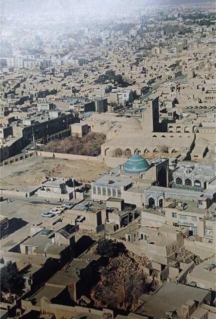 خانه ای در بافت تاریخی امامزاده یحیی سمنان در آتش سوخت