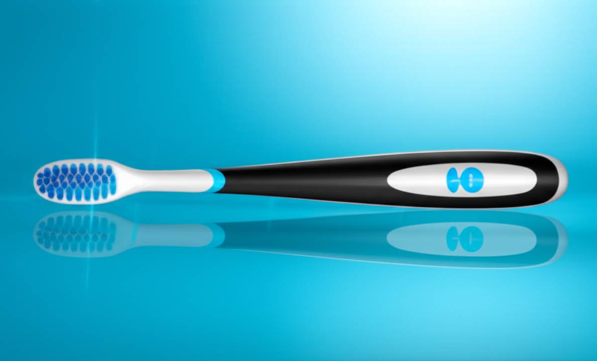 نقد و بررسی کامل مسواک اف 6 ماکسی فورامن | آیا ارزش خرید دارد؟